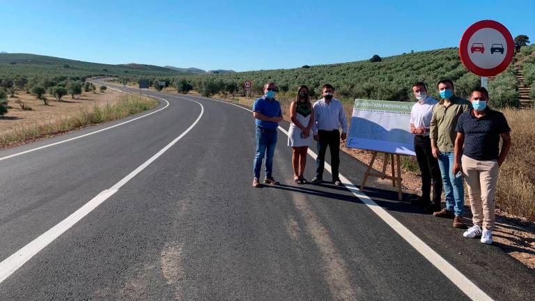 La Diputación invierte 560.000 euros para adecuar la carretera de acceso a Larva La Diputación invierte 560.000 euros para adecuar la carretera de acceso a Larva