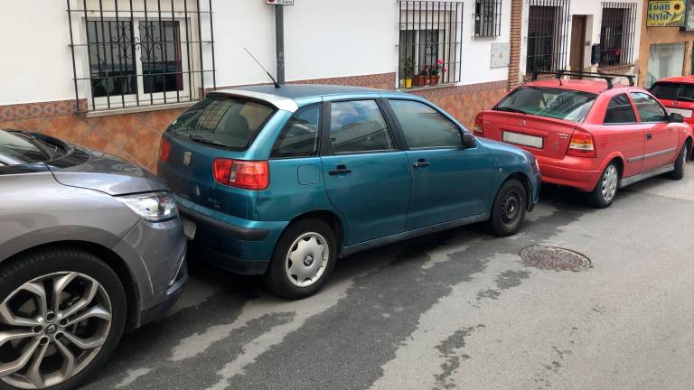 Varios ayuntamientos suspenden temporalmente los estacionamientos alternos Varios ayuntamientos suspenden temporalmente los estacionamientos alternos