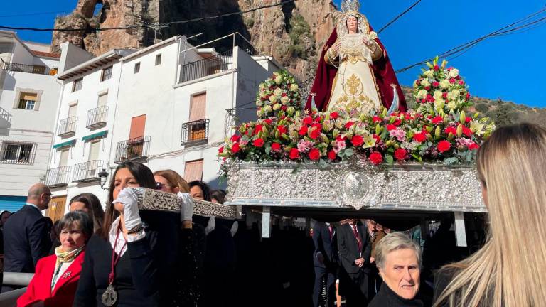 Emotividad por el reencuentro con el Señor del Mármol en Cambil Emotividad por el reencuentro con el Señor del Mármol en Cambil