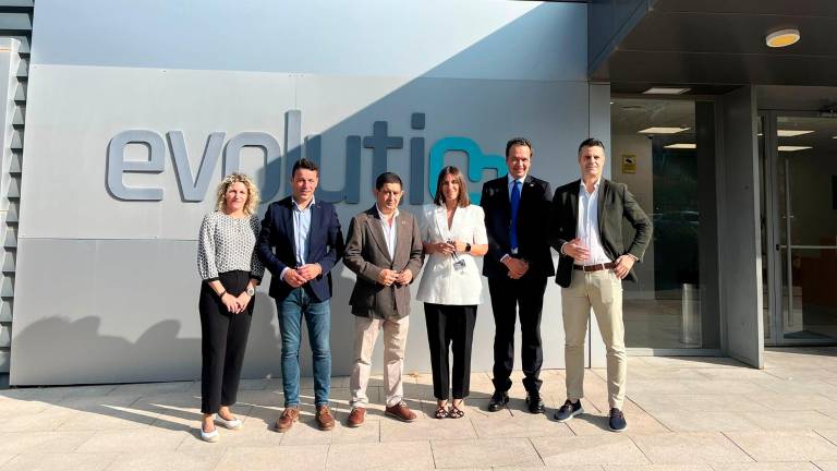 La Diputación entrega una ayuda de un millón de euros a Evolutio para crear 125 empleos La Diputación entrega una ayuda de un millón de euros a Evolutio para crear 125 empleos