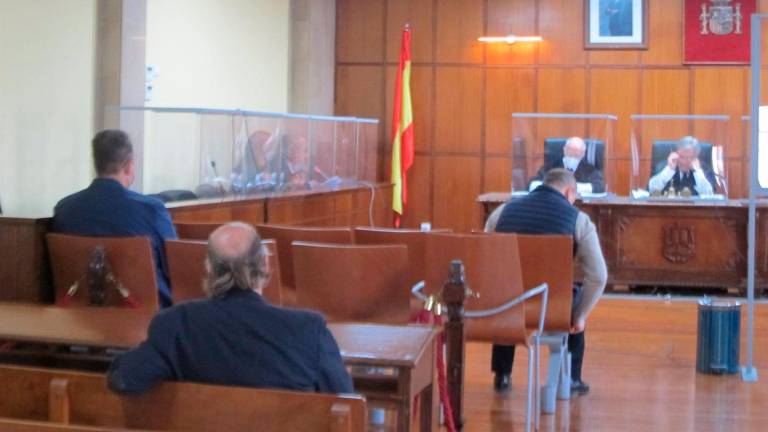 Suspendido hasta el 23 el juicio por los destrozos en el Cerro Maquiz Suspendido hasta el 23 el juicio por los destrozos en el Cerro Maquiz