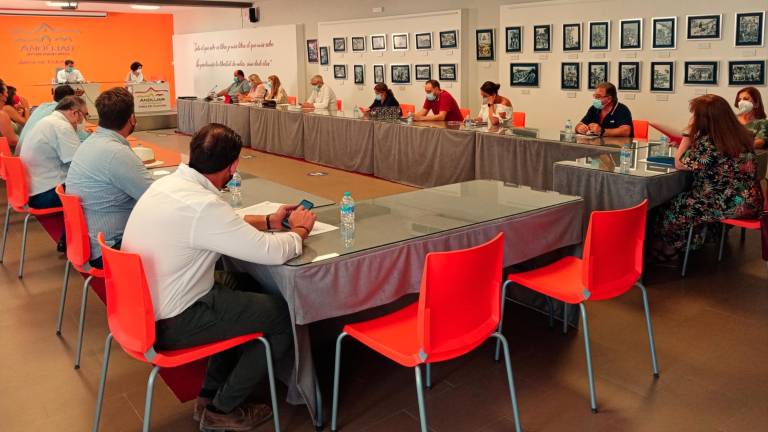 Mejora en las pedanías de Llanos del Sotillo y San José de Escobar Mejora en las pedanías de Llanos del Sotillo y San José de Escobar