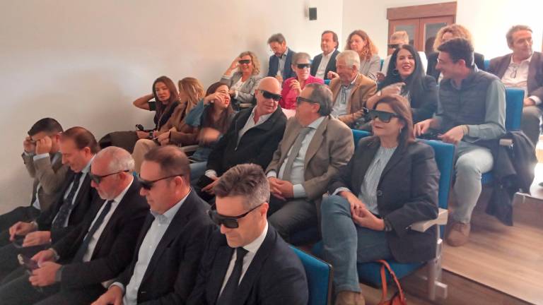 Aires de Jaén presenta la sala inmersiva 3D y el “AOVE by Belin”, su nuevo oro líquido temprano Aires de Jaén presenta la sala inmersiva 3D y el “AOVE by Belin”, su nuevo oro líquido temprano