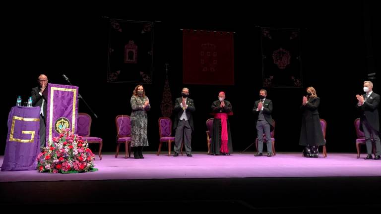 José Ibáñez recrea vívidas imágenes de la Semana Santa de Jaén en un Pregón lleno de esperanza José Ibáñez recrea vívidas imágenes de la Semana Santa de Jaén en un Pregón lleno de esperanza