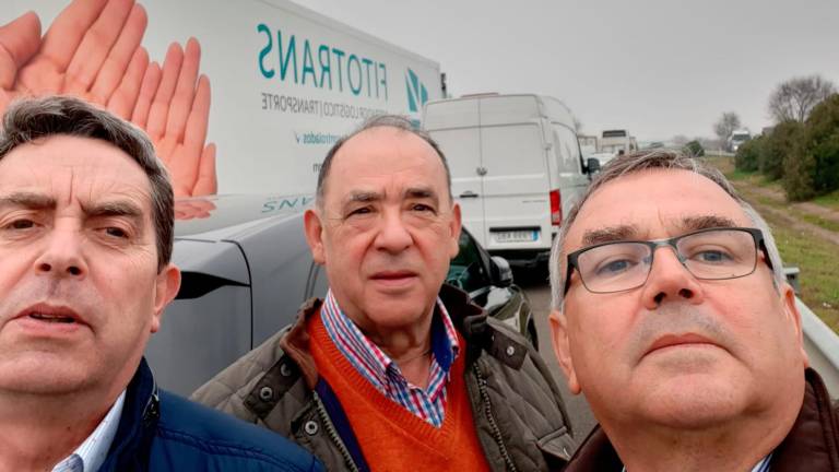 Los olivareros “se plantan” por unos precios de justicia Los olivareros “se plantan” por unos precios de justicia