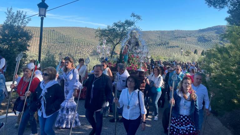 Júbilo por la Virgen de la Fuensanta y Santa Lucía en Huelma