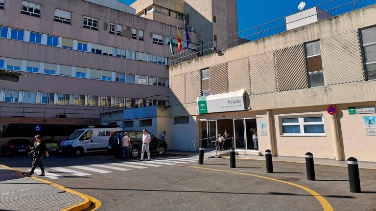 El SAS deberá indemnizar con 100.000 euros a los hijos de la mujer que murió olvidada en Urgencias de Úbeda El SAS deberá indemnizar con 100.000 euros a los hijos de la mujer que murió olvidada en Urgencias de Úbeda