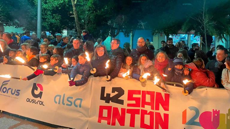 Más de 10.000 atletas hacen vibrar Jaén en la San Antón Más de 10.000 atletas hacen vibrar Jaén en la San Antón