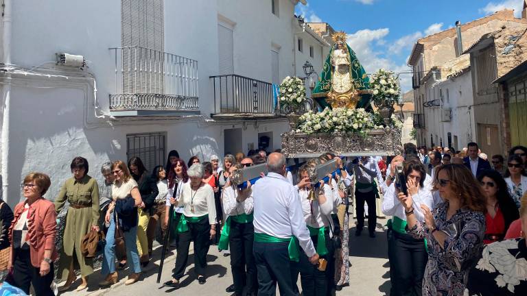 Así recibió Huesa a su Patrona, entre cánticos y vítores Así recibió Huesa a su Patrona, entre cánticos y vítores