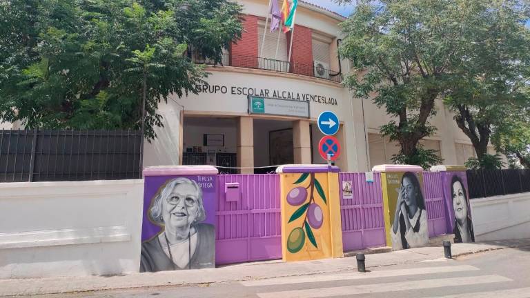 Detenidas dos personas por intentar robar en un colegio de la capital Detenidas dos personas por intentar robar en un colegio de la capital