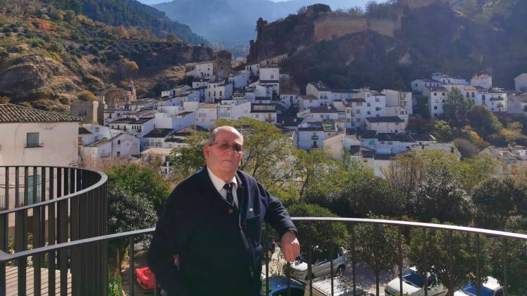 Leandro, el eterno zapatero Leandro, el eterno zapatero
