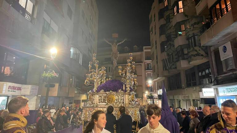 Recibimiento con los brazos abiertos a la Expiración Recibimiento con los brazos abiertos a la Expiración