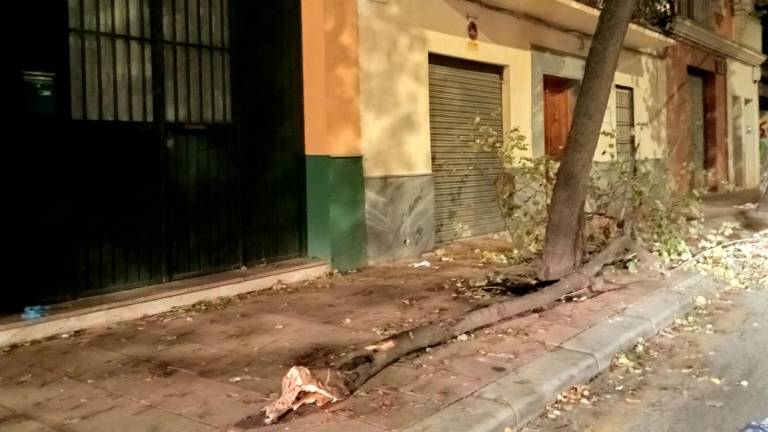 Muere un conductor de ambulancia mientras circulaba de servicio en Linares Muere un conductor de ambulancia mientras circulaba de servicio en Linares