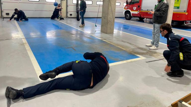 Bomberos de Jaén se unen a la ONCE para promover la inclusión en el deporte Bomberos de Jaén se unen a la ONCE para promover la inclusión en el deporte