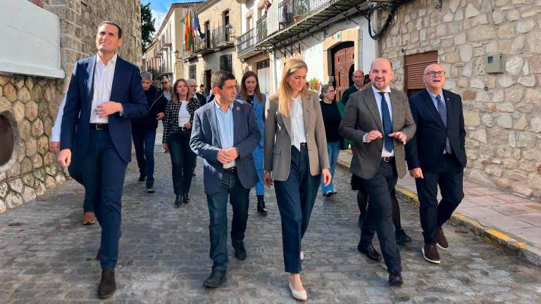 Sara Aagesen visita varios proyectos sostenibles en cuatro municipios de la provincia Sara Aagesen visita varios proyectos sostenibles en cuatro municipios de la provincia