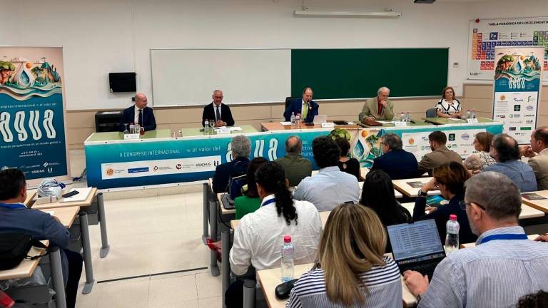 La Diputación de Jaén aboga por un uso “eficiente y responsable” del agua La Diputación de Jaén aboga por un uso “eficiente y responsable” del agua
