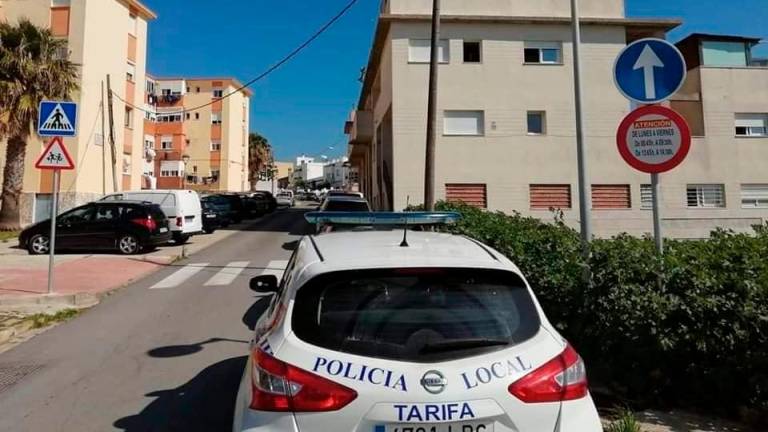 Detenido en Tarifa (Cádiz) por apuñalar a su hermano en la espalda durante una pelea