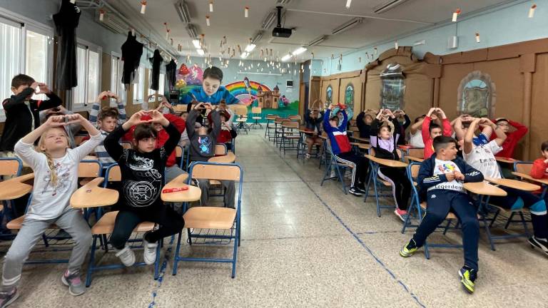 Así cantan ‘Mi gran noche’ en el CEIP Pedro Corchado de Bailén Así cantan ‘Mi gran noche’ en el CEIP Pedro Corchado de Bailén