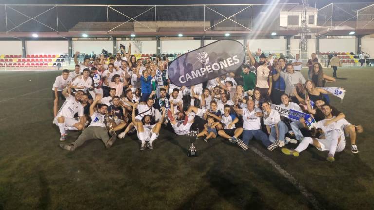 El CD Villanueva conquista el título de campeón de la Copa Presidente de la Diputación (4-0) El CD Villanueva conquista el título de campeón de la Copa Presidente de la Diputación (4-0)