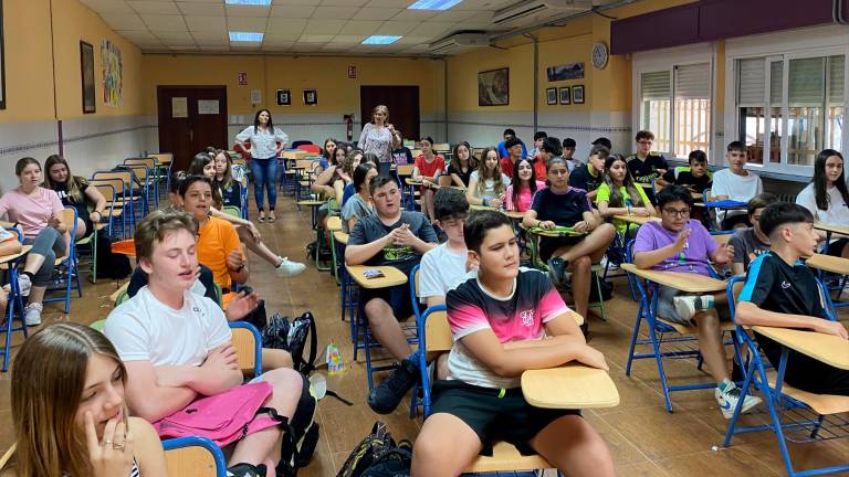 Alumnos del IES Jabalcuz disfrutan con ‘Mi gran noche’ Alumnos del IES Jabalcuz disfrutan con ‘Mi gran noche’