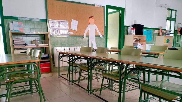 La Junta defiende las unidades mixtas en el CEIP Andalucía ante la bajada de la natalidad La Junta defiende las unidades mixtas en el CEIP Andalucía ante la bajada de la natalidad