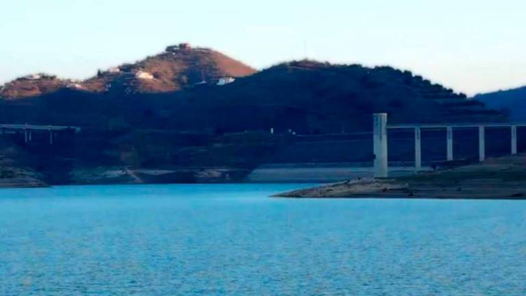 Los embalses recuperan agua, pero aún guardan un 11,76% menos que hace un año Los embalses recuperan agua, pero aún guardan un 11,76% menos que hace un año