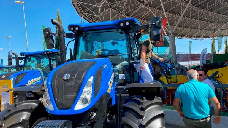 Ruge el motor de Expoliva este viernes con la eclosión de visitantes Ruge el motor de Expoliva este viernes con la eclosión de visitantes