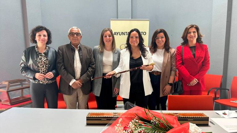 Paqui Peinado, la primera mujer alcaldesa de Fuerte del Rey Paqui Peinado, la primera mujer alcaldesa de Fuerte del Rey