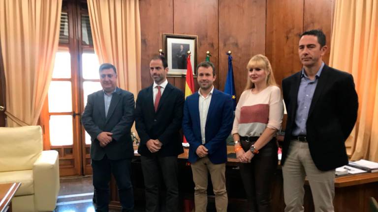 Jaén Plaza abre en un mes Jaén Plaza abre en un mes