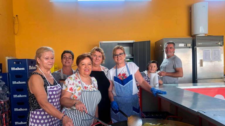 EN LA VEGA ESTÁN DE FIESTA EN LA VEGA ESTÁN DE FIESTA