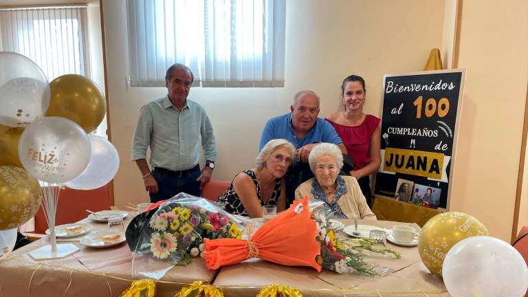 La jimenense Juana Amezcua celebra 100 años de vida La jimenense Juana Amezcua celebra 100 años de vida