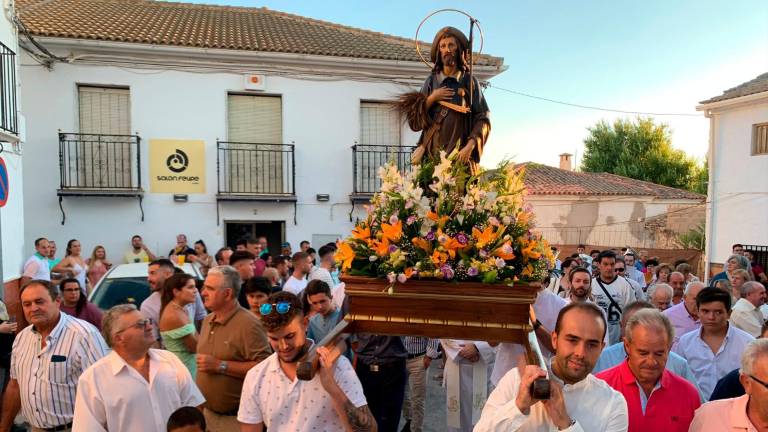 El amor de Mures por San Roque se hace visible en su procesión El amor de Mures por San Roque se hace visible en su procesión