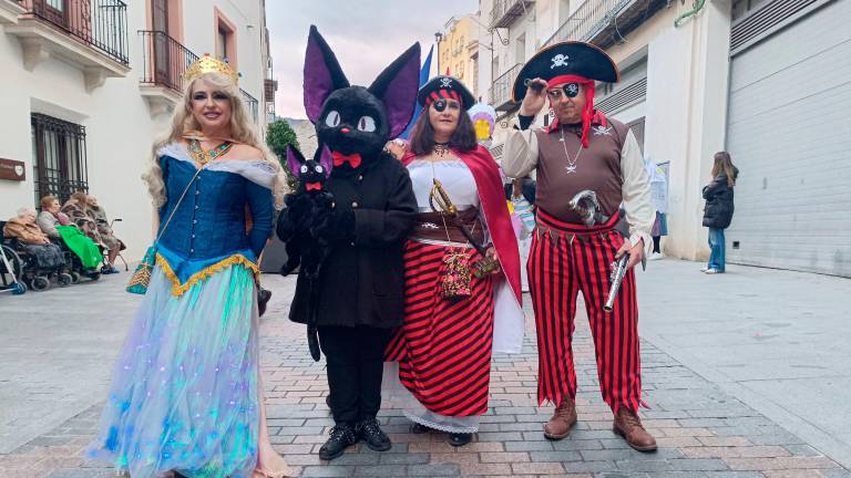 Orquídea Marina y Las Ovejas, los mejores disfraces del Carnaval de Jaén Orquídea Marina y Las Ovejas, los mejores disfraces del Carnaval de Jaén