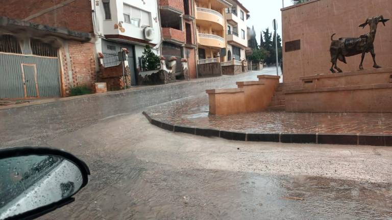 Vuelve el riesgo por lluvias y tormentas en Cazorla y Segura Vuelve el riesgo por lluvias y tormentas en Cazorla y Segura