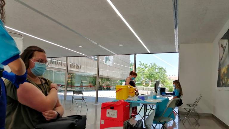 Más de 175.000 jiennenses tienen la pauta completa Más de 175.000 jiennenses tienen la pauta completa