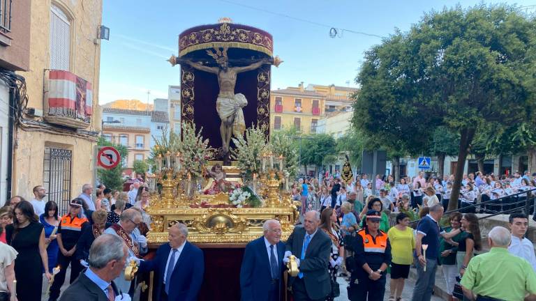 El Cristo de la Misericordia siembra fe y compasión en Jódar El Cristo de la Misericordia siembra fe y compasión en Jódar