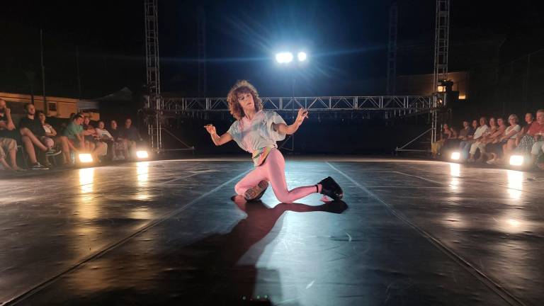 Vuelve la danza a Baeza con Melisa Calero y Triangular Vuelve la danza a Baeza con Melisa Calero y Triangular