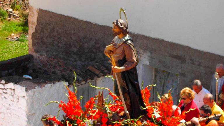 Misa, procesión y pasacalles: una jornada especial espera en Puente de Génave Misa, procesión y pasacalles: una jornada especial espera en Puente de Génave