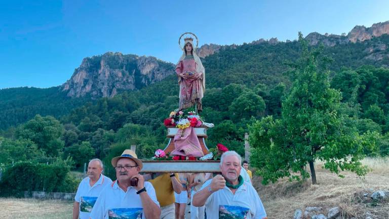 Fiestas repletas de tradición y convivencia en una aldea segureña con mucho encanto Fiestas repletas de tradición y convivencia en una aldea segureña con mucho encanto