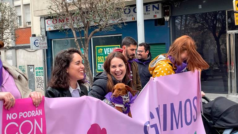 Jaén se viste de morado por el 8 de marzo Jaén se viste de morado por el 8 de marzo