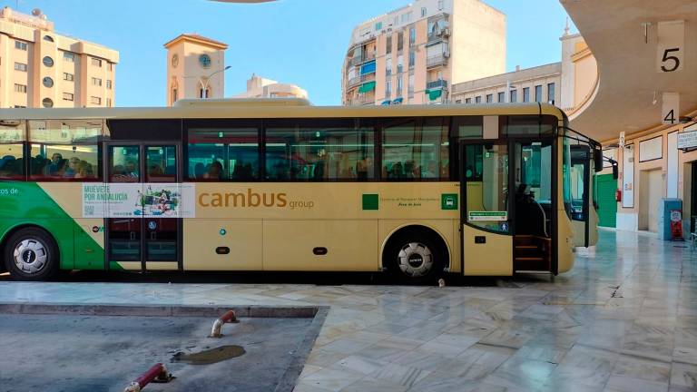 Cambios en los autobuses por el corte de la JA-3413 entre Mengíbar y Cazalilla Cambios en los autobuses por el corte de la JA-3413 entre Mengíbar y Cazalilla