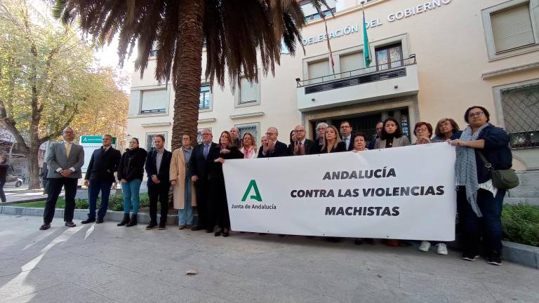 Silencio en memoria de Cristian, el niño asesinado en Linares Silencio en memoria de Cristian, el niño asesinado en Linares