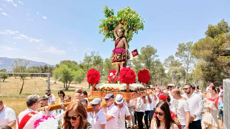 Espléndida jornada romera en honor del patrón de La Guardia Espléndida jornada romera en honor del patrón de La Guardia