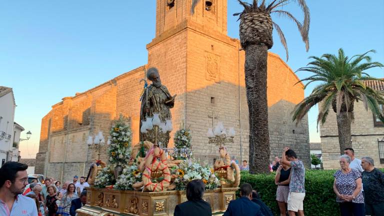 Mejores momentos de la procesión de San Ginés de la Jara en Sabiote Mejores momentos de la procesión de San Ginés de la Jara en Sabiote