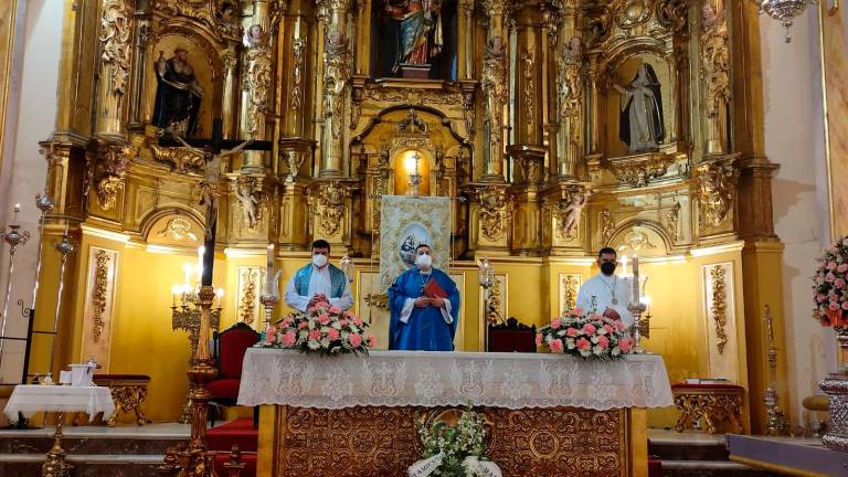 La Virgen de la Paz vuelve a recorrer las calles de Marmolejo La Virgen de la Paz vuelve a recorrer las calles de Marmolejo