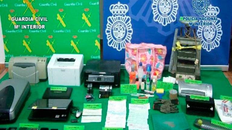 Cae una banda de falsificadores de cheques y pagarés que operaba en Jaén Cae una banda de falsificadores de cheques y pagarés que operaba en Jaén