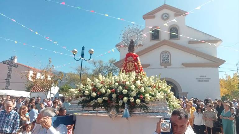 Día de gala por la Virgen del Pilar en Cortijos Nuevos Día de gala por la Virgen del Pilar en Cortijos Nuevos