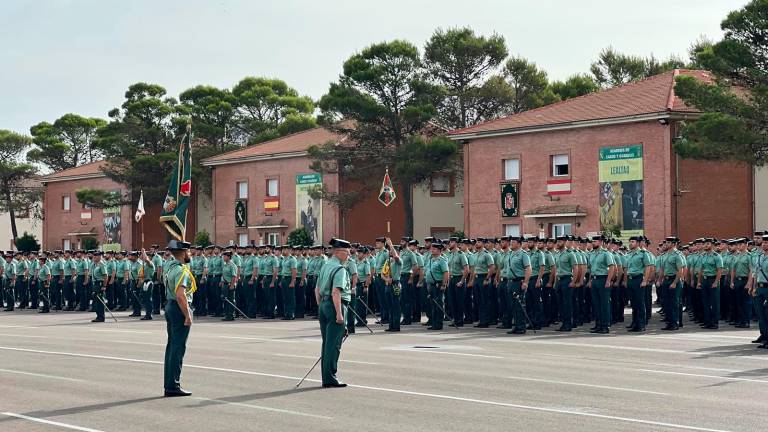 La 130ª promoción de la Guardia Civil de Baeza recibe sus despachos en un acto cargado de emoción La 130ª promoción de la Guardia Civil de Baeza recibe sus despachos en un acto cargado de emoción
