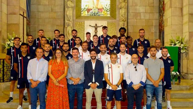 El Linares se encomienda a la patrona para la temporada El Linares se encomienda a la patrona para la temporada