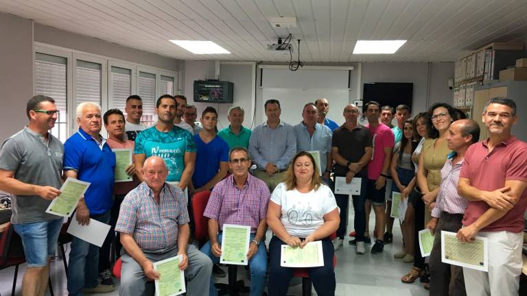 Más de 2.000 alumnos participan en cursos sobre agricultura y ganadería Más de 2.000 alumnos participan en cursos sobre agricultura y ganadería